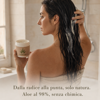 Maschera capelli MAHOS all'aloe vera applicata sui capelli bagnati